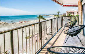 Nice apartment in Santa Pola with WiFi and 3 Bedrooms